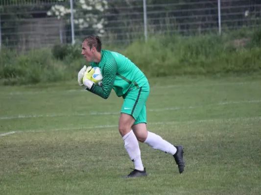 VFL Kassel : TSV Hertingshausen