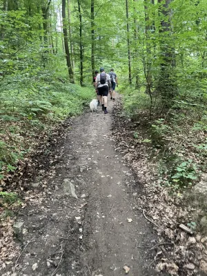 Wanderung zum Hirzstein