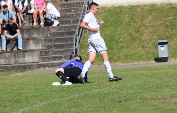 TSV Hertingshausen vs. Eintracht Baunatal