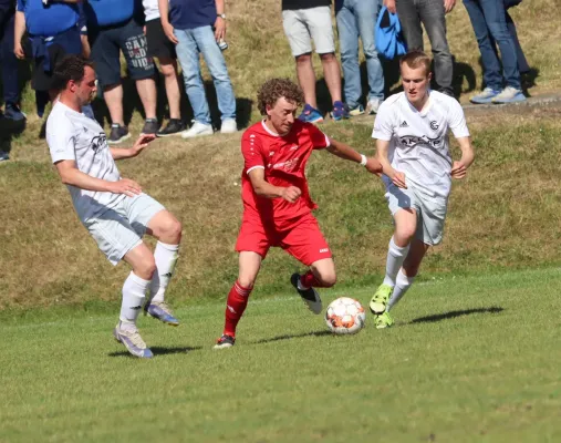 TSV Hertingshausen vs. Eintracht Baunatal