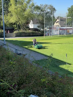 Rasensanierung im Sportpark