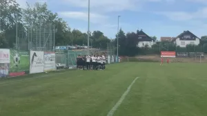 Erste überzeugt, Zweite muss Lehrgeld zahlen+++Heimspieltag mit zwei Gesichtern