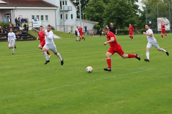 TSV Hertingshausen : Eintracht Baunatal